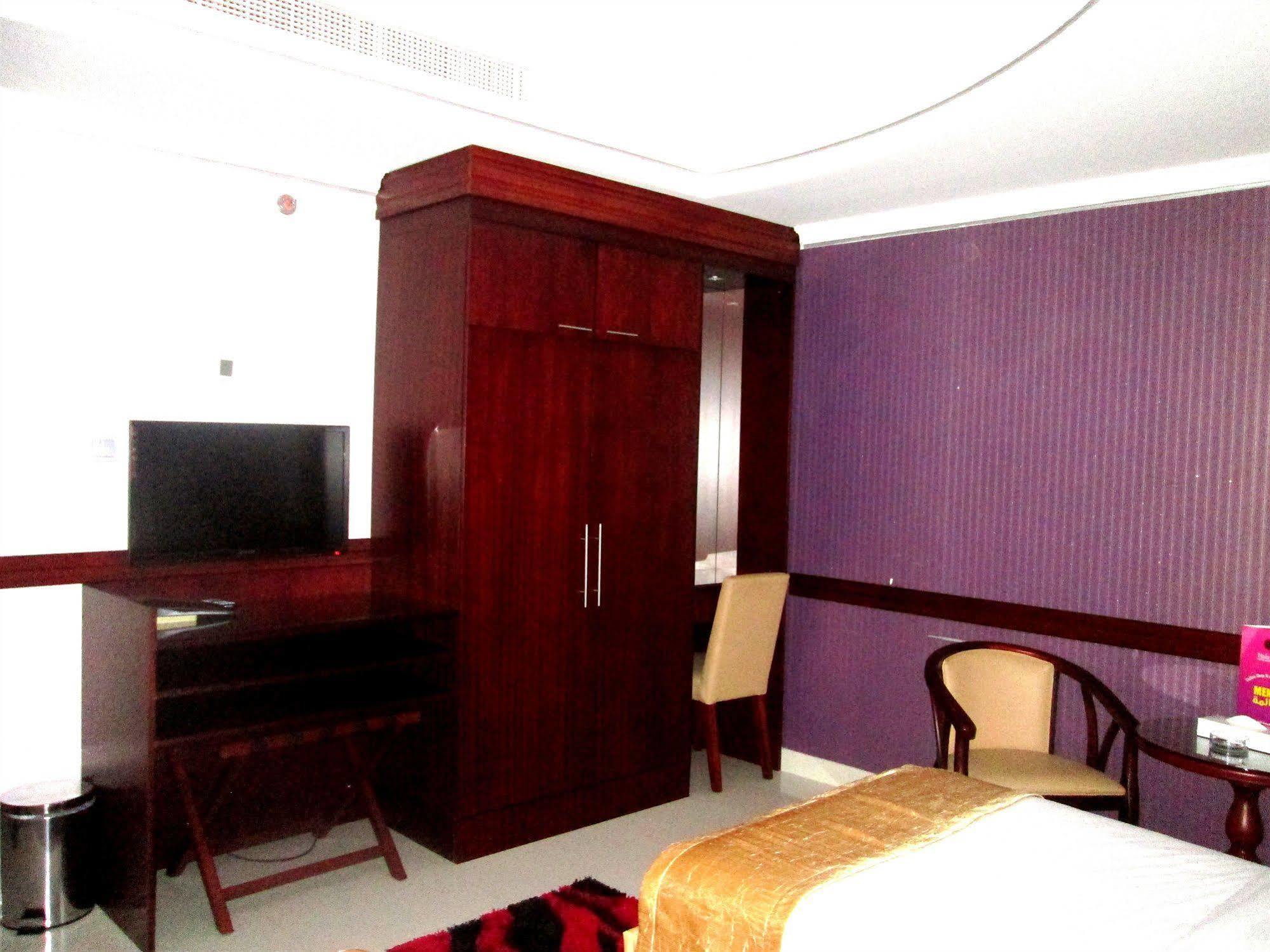 哈拉公寓酒店 阿吉曼 外观 照片